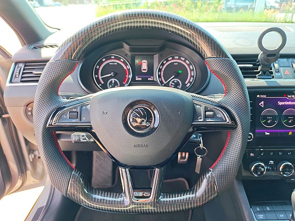 Skoda Octavia 9 of 10