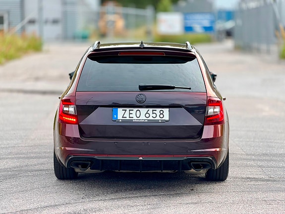 Skoda Octavia 6 of 10