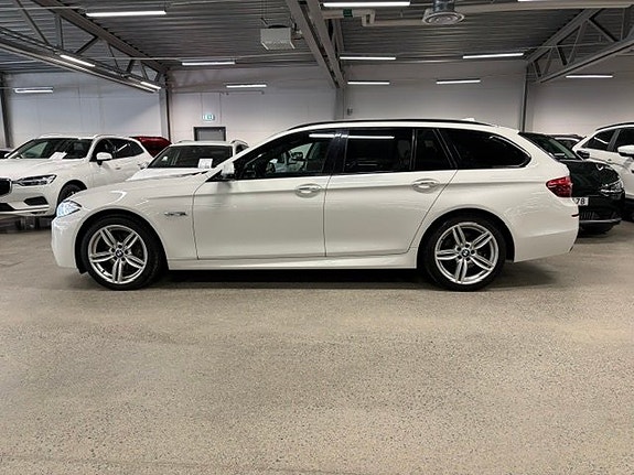 BMW 525d 2 of 5