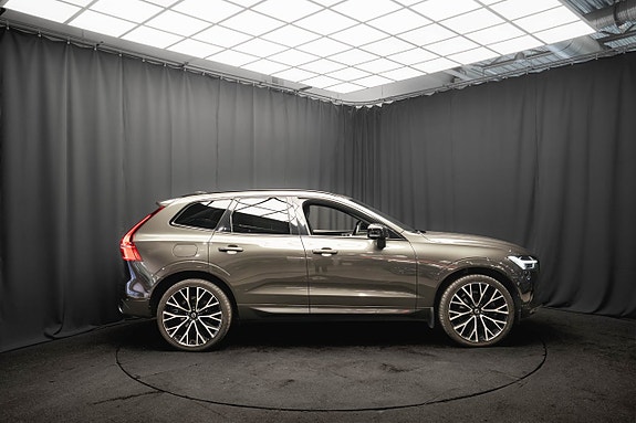 Volvo XC60 5 of 26