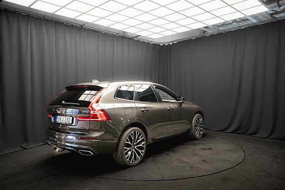Volvo XC60 6 of 26