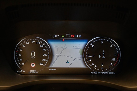 Volvo XC60 23 of 26