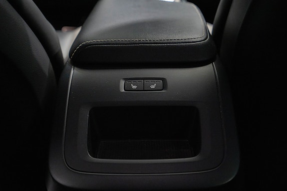 Volvo XC60 21 of 26