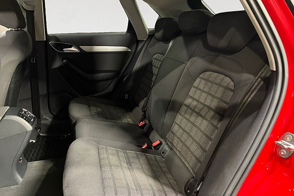 Audi Q3 14 of 17