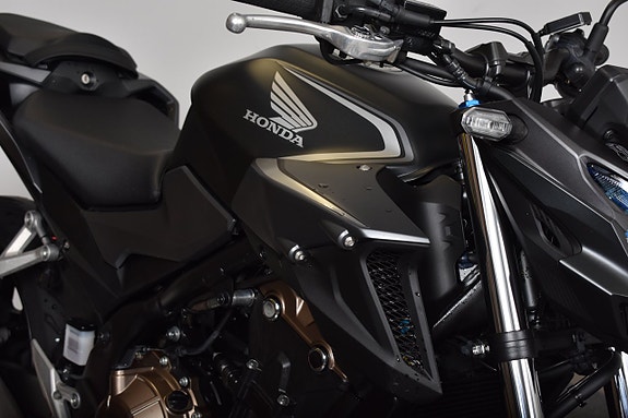 Honda CB500F FINT SKICK/ 16 of 17