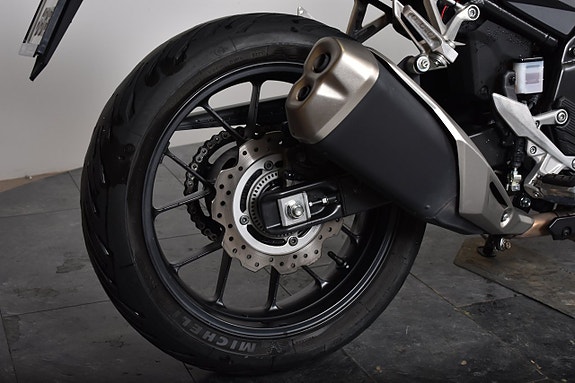 Honda CB500F FINT SKICK/ 14 of 17