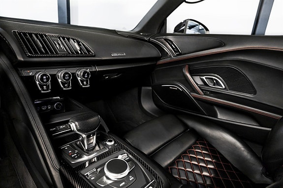 Audi R8 14 of 26