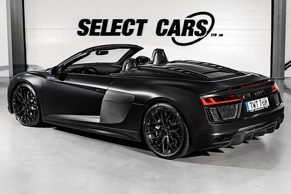 Audi R8 4 of 5