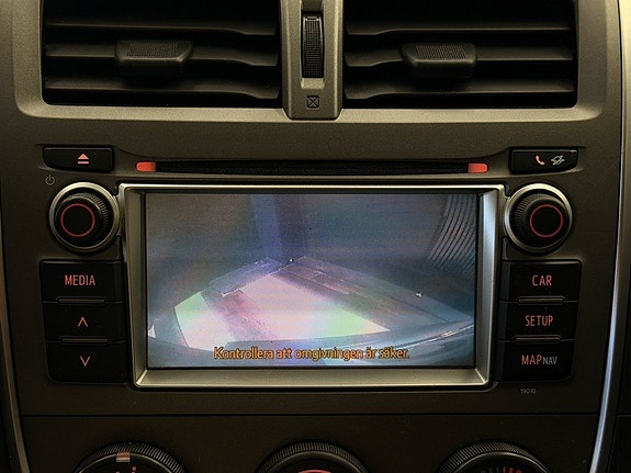 Toyota Verso-S 15 of 18