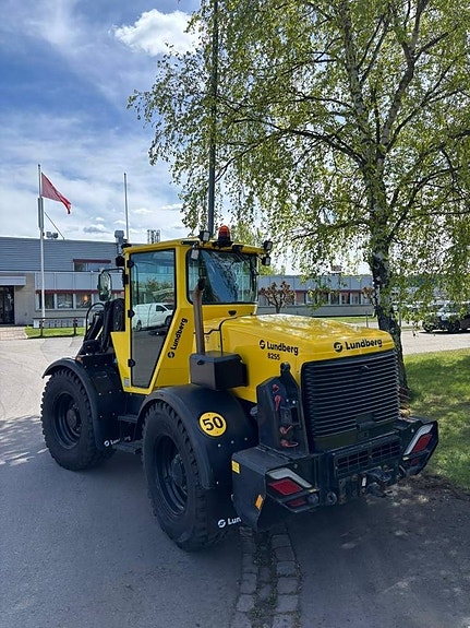 Lundberg 8255 4 of 14
