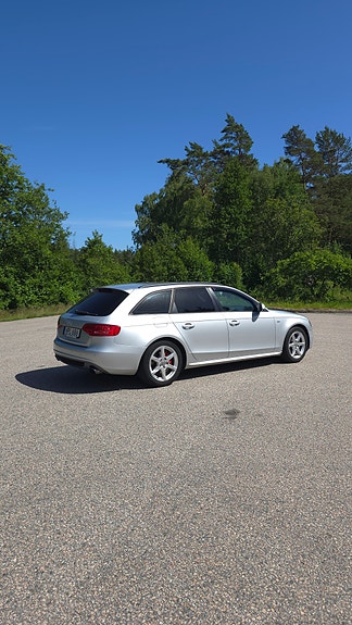 Audi A4 5 of 5