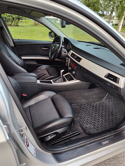 BMW 320d 7 of 11