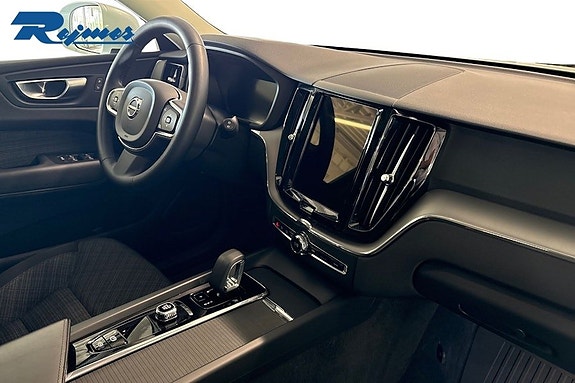Volvo XC60 9 of 17