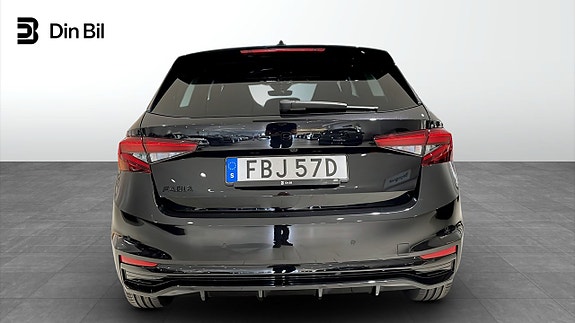 Skoda Fabia 5 of 5