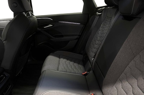 Audi A6 6 of 7