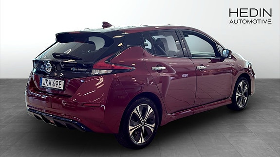 Nissan Leaf 2 of 5