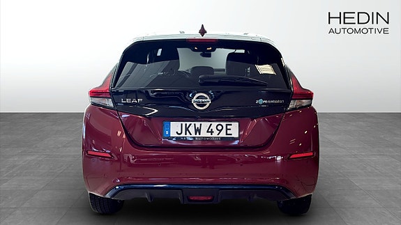 Nissan Leaf 7 of 12