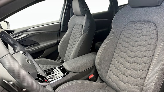 Audi A6 8 of 13