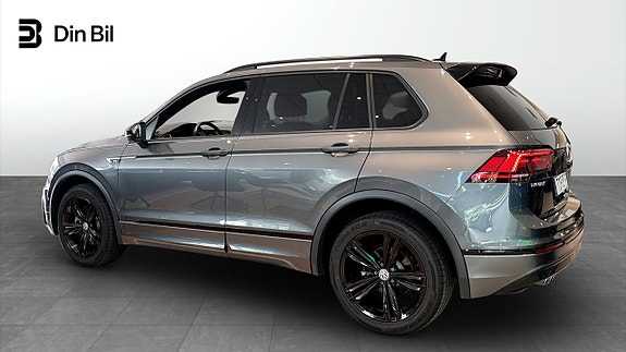 Volkswagen Tiguan 3 of 5