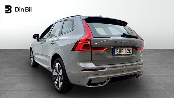 Volvo XC60 3 of 5