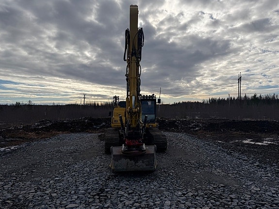 Komatsu PC 290 LC-11 4 of 24