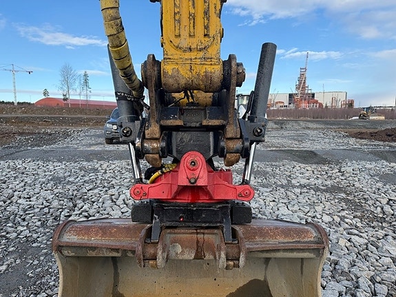 Komatsu PC 290 LC-11 18 of 24