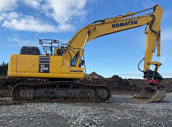 Komatsu PC 290 LC-11 2 of 24