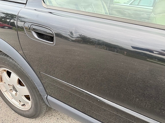 Volvo XC70 8 of 9