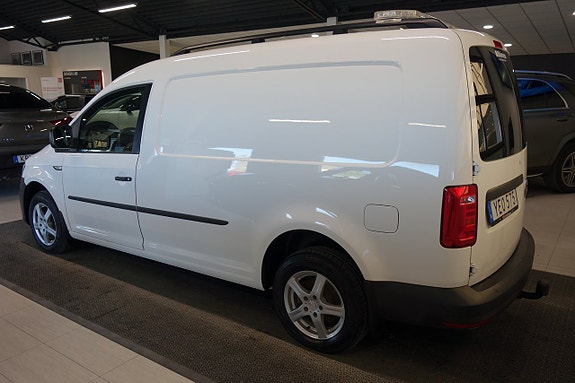 Volkswagen Caddy Maxi 3 of 5