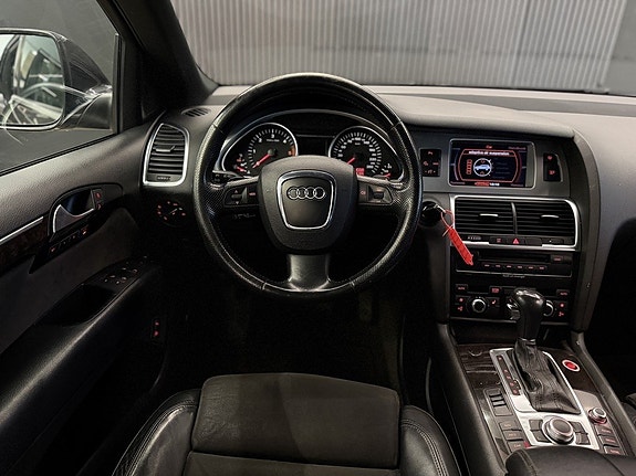 Audi Q7 21 of 27