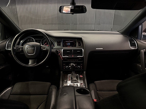 Audi Q7 20 of 27