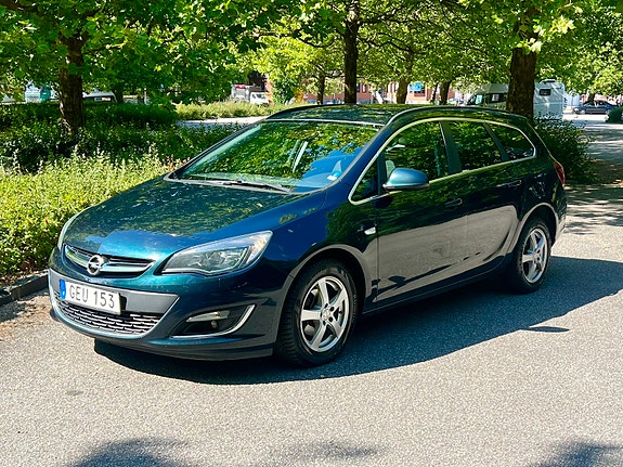 Opel Astra 16 of 17