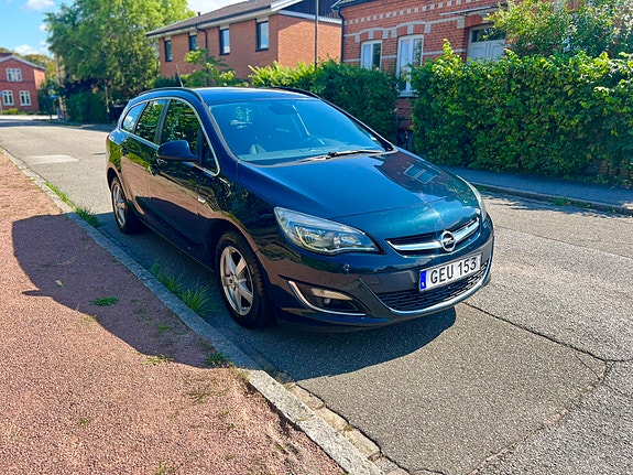 Opel Astra 2 of 17