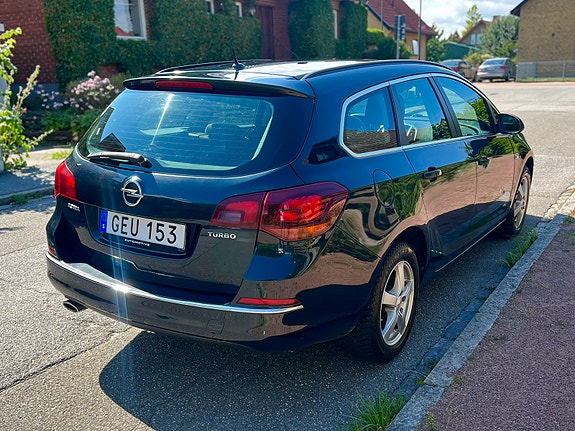 Opel Astra 3 of 17