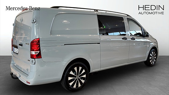 Mercedes-Benz Vito 119 2 of 5