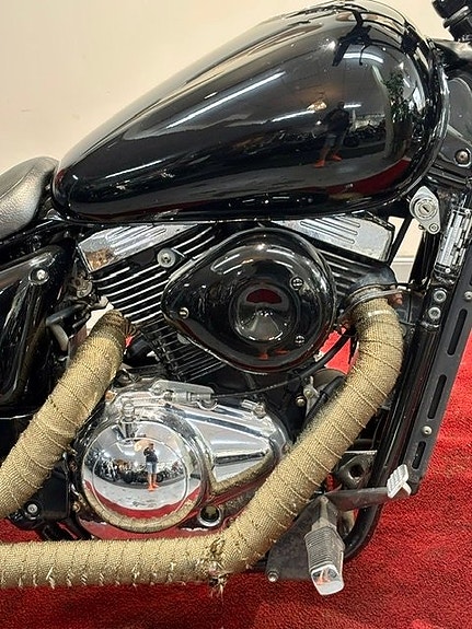 Suzuki Cycles VZ800 Marauder Custom 2 of 5