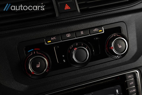 Volkswagen Caddy Maxi 29 of 30