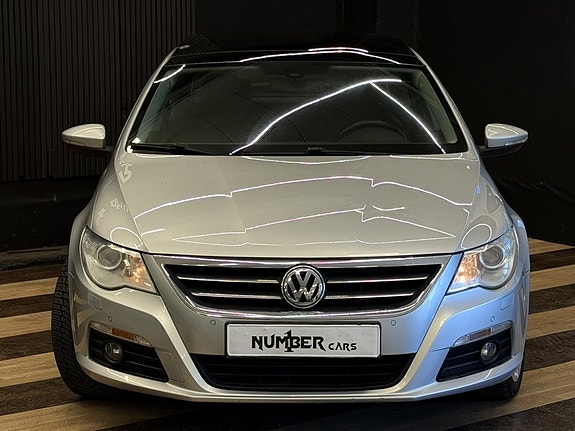Volkswagen Passat CC 5 of 5