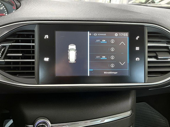 Peugeot 308 16 of 18