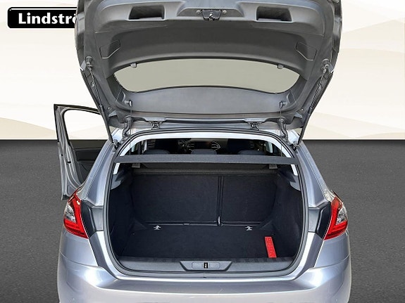 Peugeot 308 12 of 18