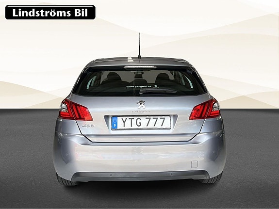Peugeot 308 7 of 18
