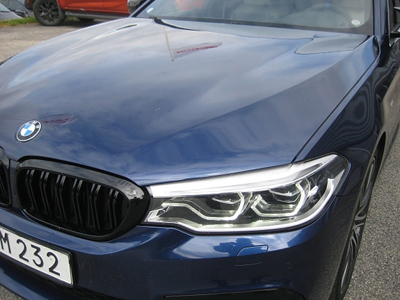 BMW 540i 8 of 20