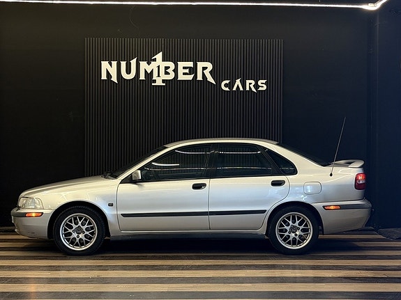 Volvo S40 5 of 5