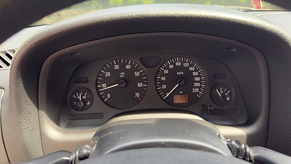 Opel Astra 3 of 5
