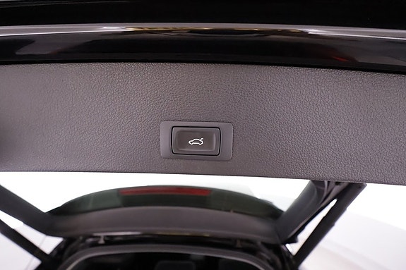 Audi Q2 11 of 17