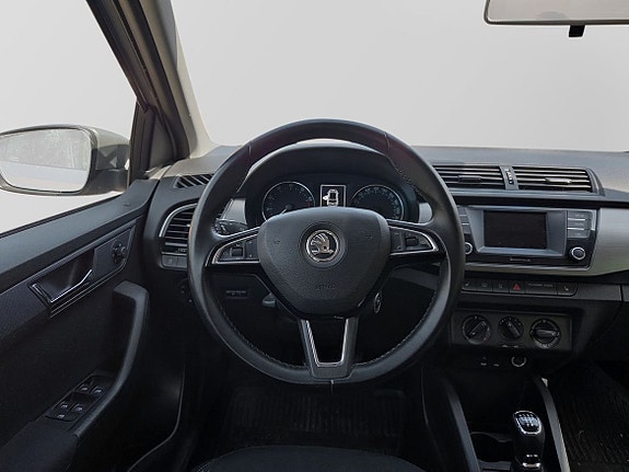 Skoda Fabia 11 of 11