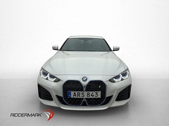 BMW i4 3 of 5