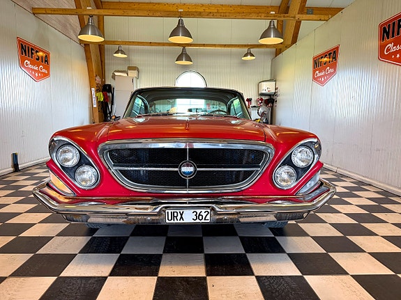 Chrysler 300 4 of 5