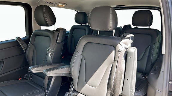 Mercedes-Benz V220 d 5 of 5