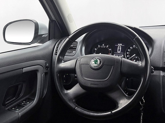 Skoda Fabia 14 of 22